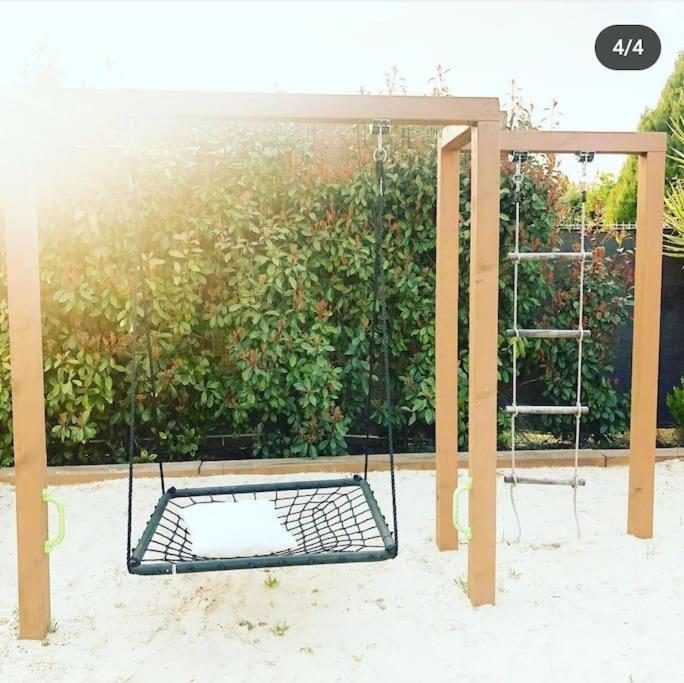 הוילה Vedène Maison De Vacances Contemporaine Avec Piscine מראה חיצוני תמונה